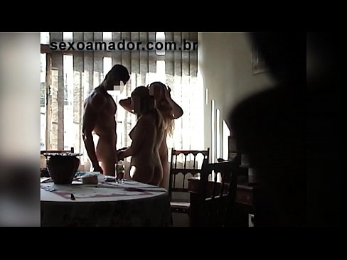 ❤️ געשלעכט פרענדז פאַרבעטן אַ ריז מענטש און אַ דרייסאַם מיט אים ️❌ קוואַליטעט סעקס ביי אונדז yi.gaypornforyou.ru ️❤